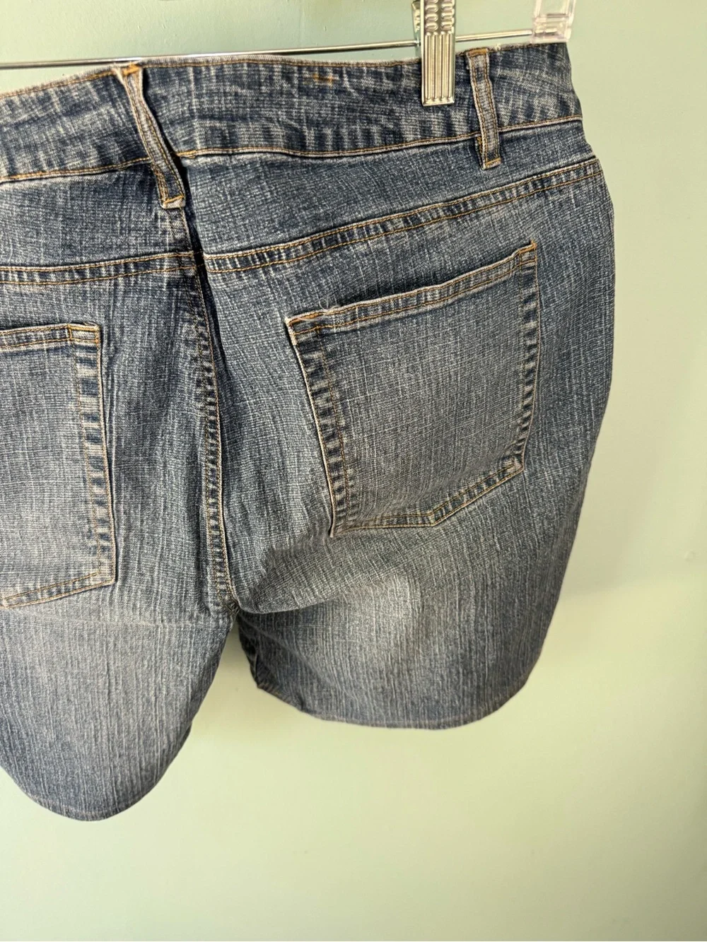 No Boundaries Denim Shorts in Light Blue Wash Size 17